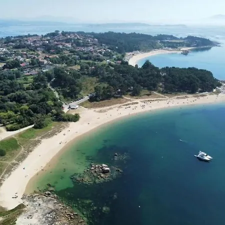 ホテル Lombina ポブラ・ド・カラミニャル